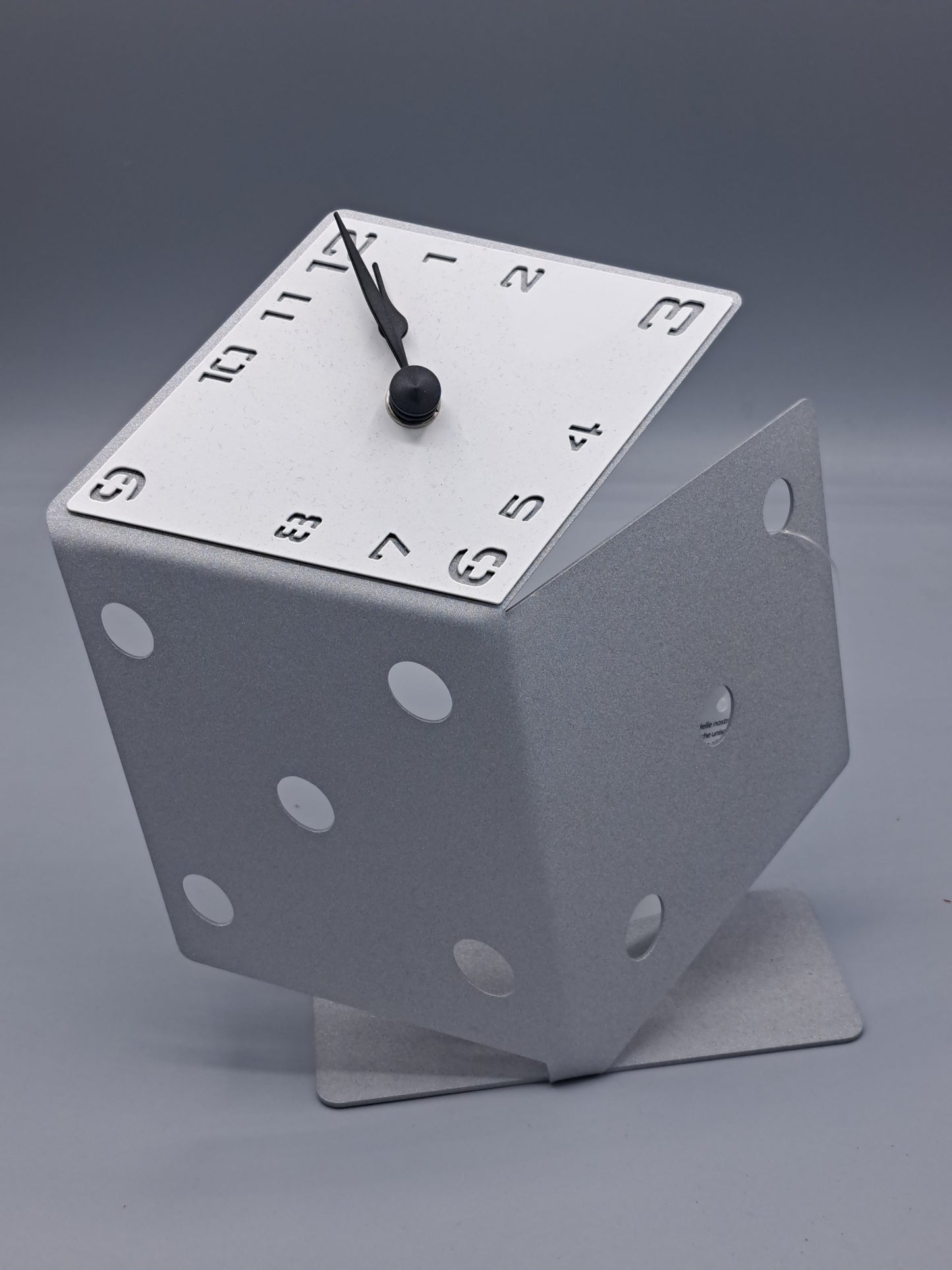 Orologio da tavolo Cubo